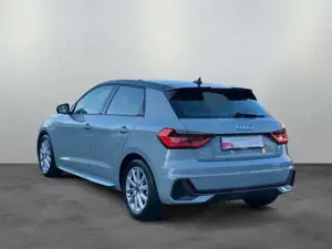Audi A1 S-Line 30 TFSI / ParkAssi, LED, RFK Bild 3