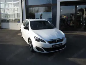 Peugeot 308 GT inkl. Soundsystem AHK Navi