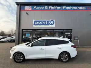 Ford Focus Turnier 1.5TDCI Titanium X AUTOMATIK*LED* Bild 4