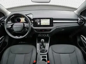 Skoda Fabia Tour 1.0 TSI NAVI*RFK*GRA*SHZ*KESSY*LED Bild 5