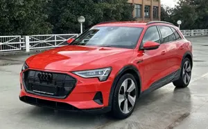Audi e-tron 55 quattro advanced