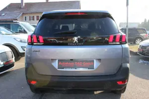 Peugeot 5008 Active Business 7 - Sitzer Bild 5