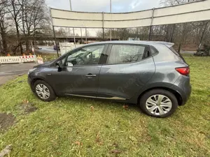 Renault Clio Limited