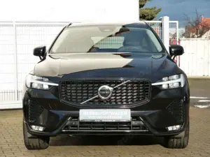 Volvo XC60 B5 Ultimate Dark AWD SD*StdHz Bild 4