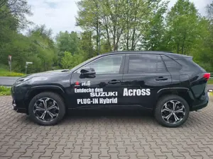 Suzuki Across Plug-In Hybrid Comfort+
