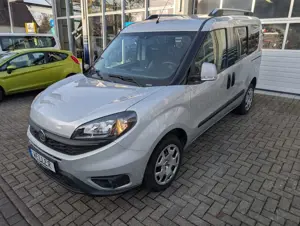 Fiat Doblo Doblo 5Sitze 2Schiebetür 8Räder TÜV Insp.