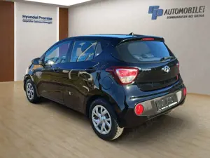 Hyundai i10 1.0 blue Classic Plus Paket Bild 4