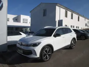 Volkswagen Tiguan GOAL 2.0 TDI DSG AHK ACC AREA