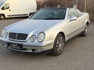 Mercedes-Benz CLK 230 CLK-Klasse Cabrio Kompressor Elegance
