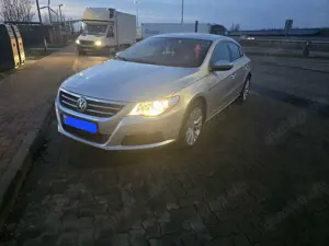 Volkswagen CC R-Line Bild 2