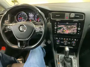 Volkswagen Golf 1.0 TSI OPF DSG Join Bild 4