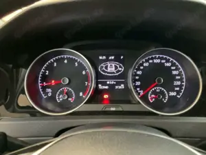 Volkswagen Golf 1.0 TSI OPF DSG Join Bild 3