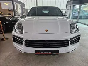 Porsche Cayenne Coupe E-Hybrid PlatinumEdition Burmester Bild 3