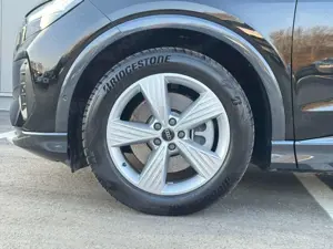 Audi Q4 e-tron 50 quattro LED AHK NAV SHZ PDC ACC Bild 5