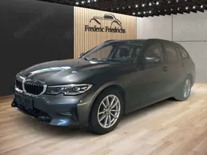 BMW 320 3er Touring 320d xDrive Sport Line