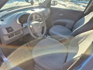 Nissan Micra 1.4 acenta KLIMA ELEK.FENSTER STANDHEIZUNG Bild 5