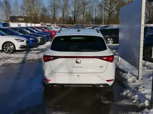 SEAT Leon Kombi FR 2.0 TDI DSG*KAMERA*AHK-SCHWENKBAR*NAVI*TE Bild 3