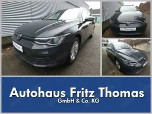 Volkswagen Golf VIII Variant 2.0 TDI DSG Life LED Navi SHZ PDC ACC