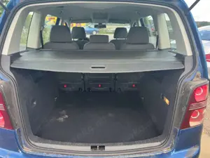 Volkswagen Touran Trendline EcoFuel Bild 5