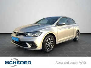 Volkswagen Polo 4All 1.0 TSI CARPLAY SHZ ALU PDC LED