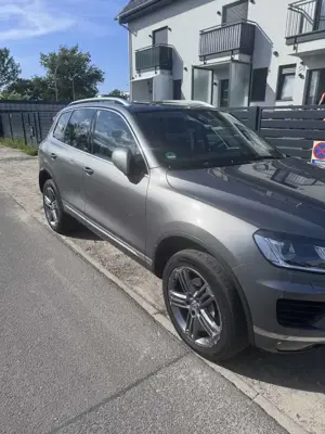 Volkswagen Touareg V6 TDI BMT/Start-St Executive Edition Terrain Tech