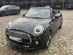 MINI Cooper Cooper Bild 2