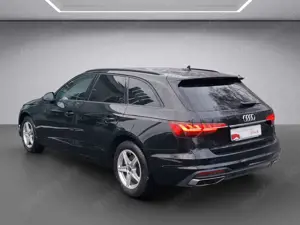 Audi A4 Avant 35 2.0 TDI 120kW163PS S tronic Bild 3