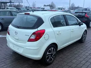 Opel Corsa D Active Bild 5