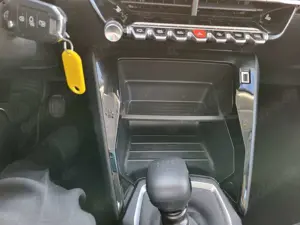 Peugeot 2008 Active Pack Bild 5