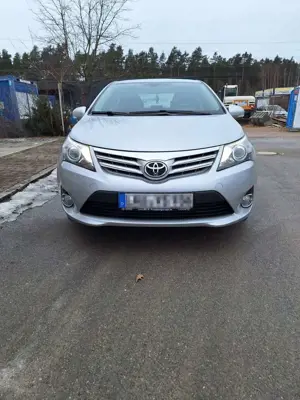 Toyota Avensis 1.8 Executive