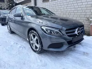 Mercedes-Benz C 200 T 4Matic Pano/RFK/LED/Burmester/1.Hd