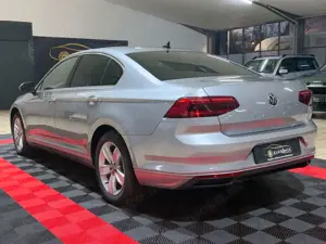 Volkswagen Passat Lim. Business*ACC*LED*AUTOMATIK* Bild 4
