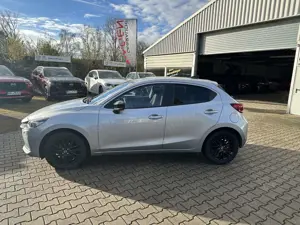 Mazda 2 SKYACTIV G 90 MAZDA HOMURA Bild 3
