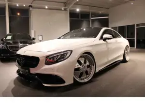 Mercedes-Benz S 63 AMG Coupe 4Matic HEADUP*LED*BURM*360*PANO