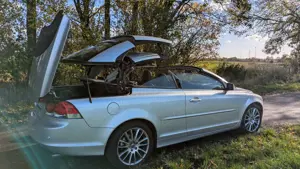 Volvo C70 C70 T5 Summum Bild 5