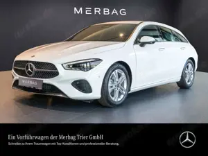 Mercedes-Benz CLA 200 Shooting Brake 360 ACC AHK AUT DynLicht