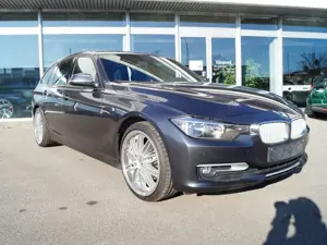 BMW 320 320d Tou. Modern Line * Navi * Panorama * 19´ *