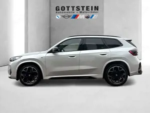 BMW X1 M35i xDrive M Sportpaket Bild 5