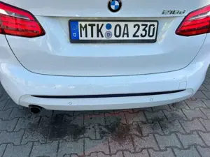 BMW 218 218d Active Tourer Sport-Aut. Sport Line Bild 2