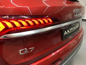 Audi Q7 50 TDI quattro S line *1. HAND*BANGOLUFSEN* Bild 4