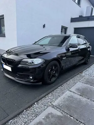 BMW 525 525d Touring Aut. Luxury Line, AHK,,Harman Cardo
