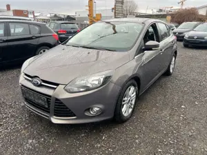 Ford Focus Focus Fließheck 1.6 Start-Stopp-System Titanium