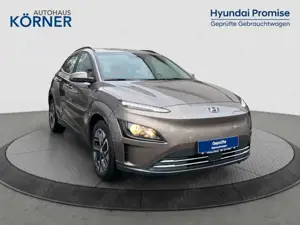 Hyundai KONA SELECT (100kW) *CAM*CARPLAY*SITZHZG*