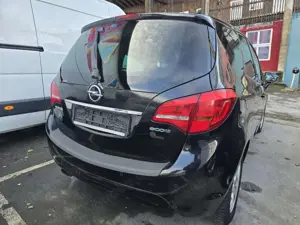Opel Meriva B TÜV 01-2028 Bild 3