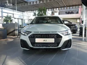 Audi A1 Sportback 40 TFSI S line KAMERA ACC LED Bild 2