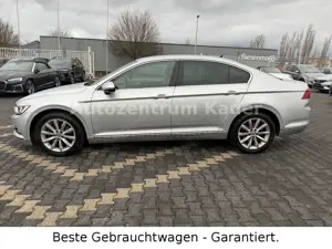 Volkswagen Passat Lim. Highline 4Motion*LED*Leder*Navi*ACC* Bild 4
