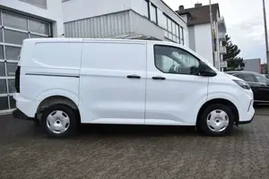 Ford Transit Custom Kasten 320 L1 Trend AWD Automatik Bild 2