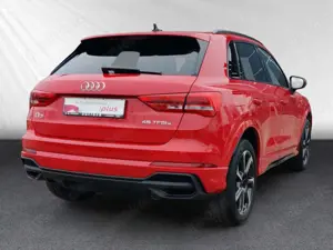 Audi Q3 TFSI e 45 S line S tronic AHK ACC PDC ALU 19" Bild 3