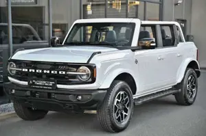 Ford Bronco 2.7 EcoBoost 4x4 Outer Banks* Vollleder* Bild 4