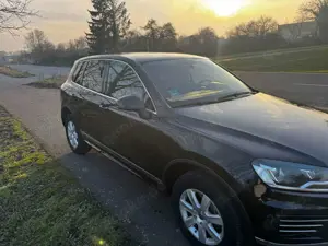 Volkswagen Touareg Touareg 3.0 V6 TDI SCR Blue Motion DPF Automatik Executive Edition Bild 3